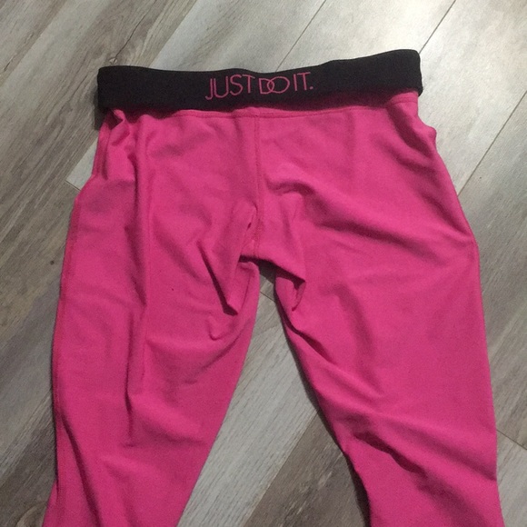 Nike workout pants - Picture 2 of 2